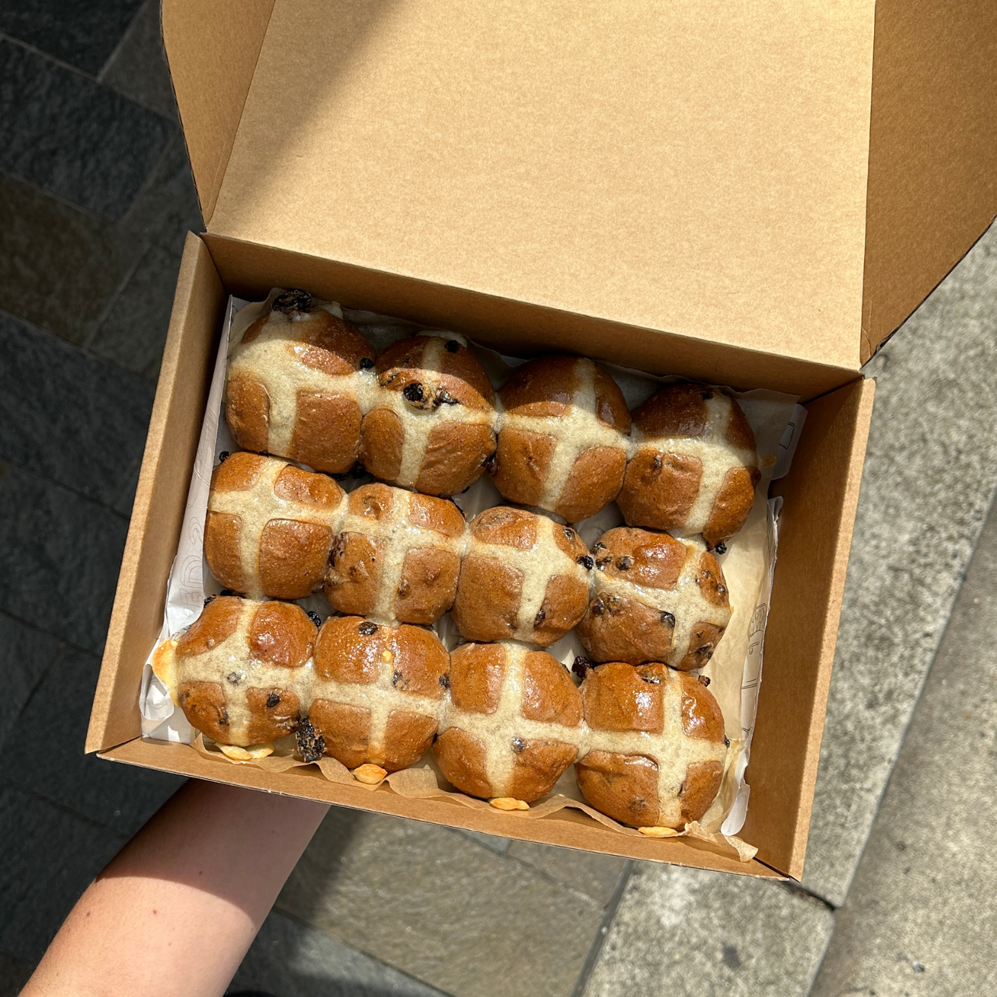 Hot Cross Bun Pack (12 Pack)